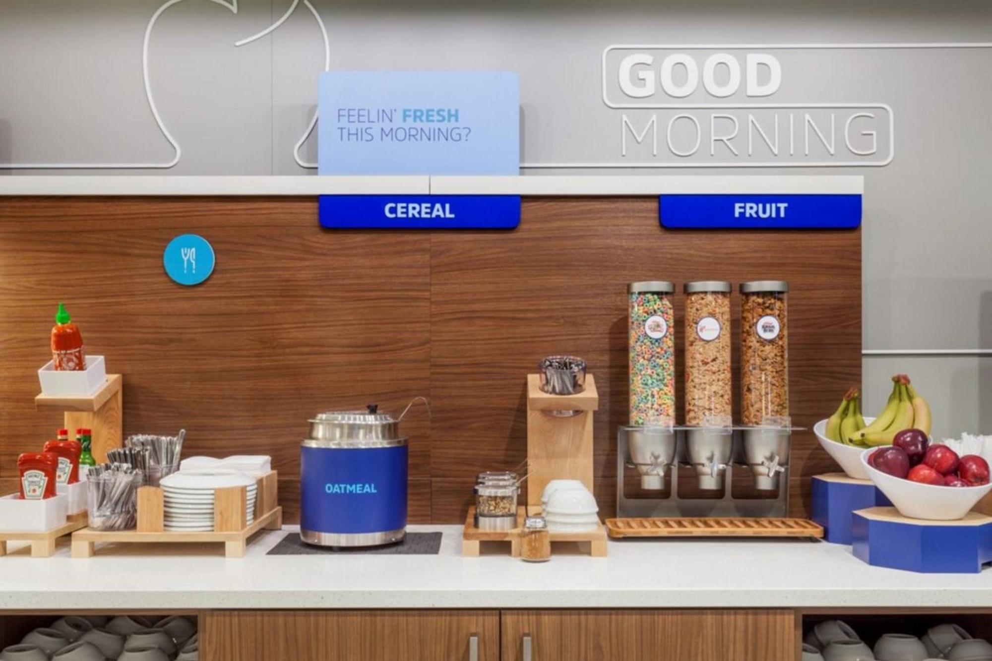 Holiday Inn Express & Suites Austin Airport East By Ihg 외부 사진
