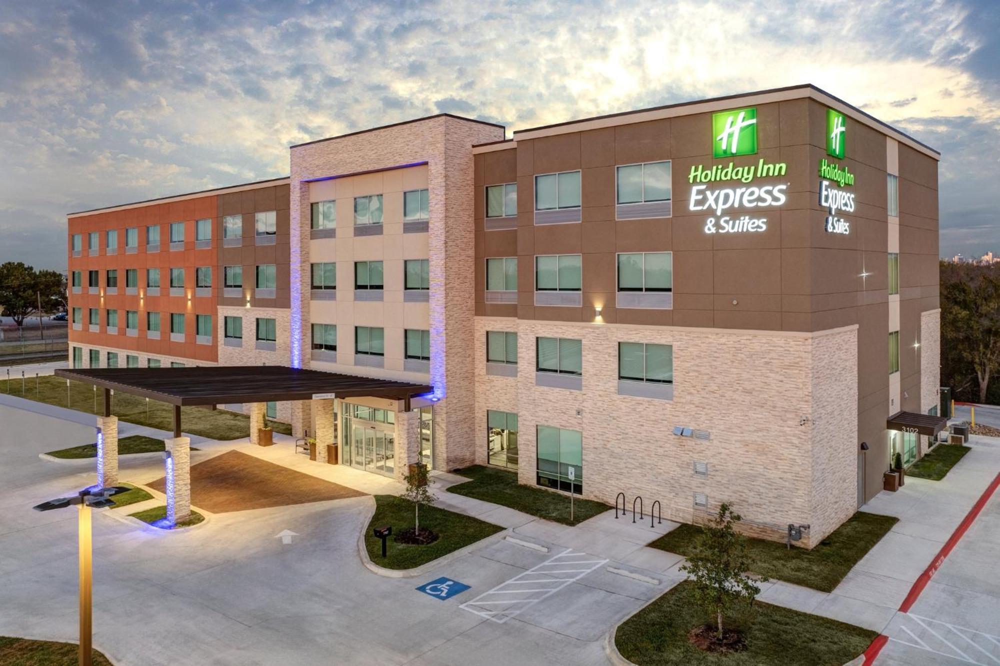Holiday Inn Express & Suites Austin Airport East By Ihg 외부 사진