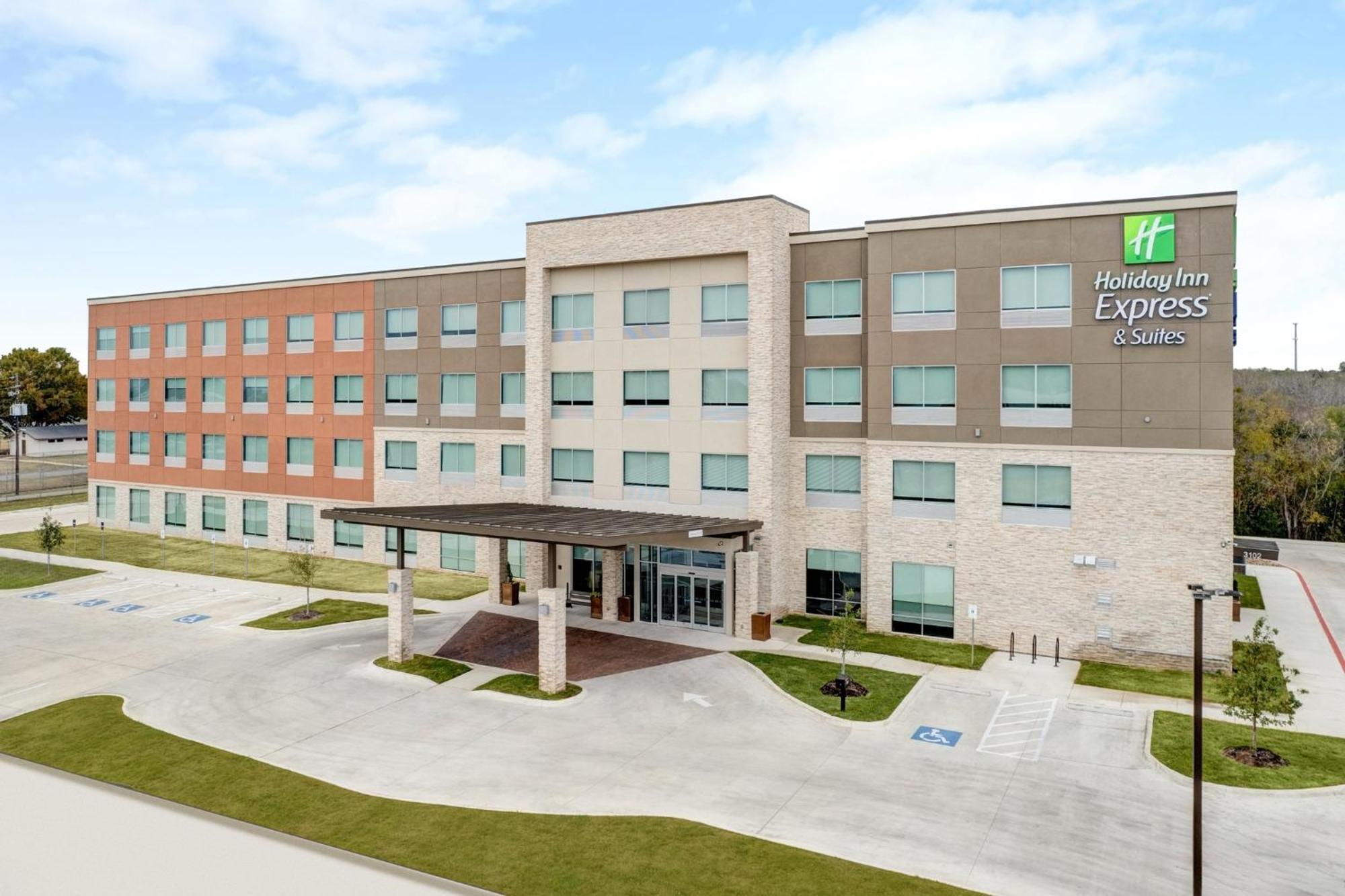Holiday Inn Express & Suites Austin Airport East By Ihg 외부 사진
